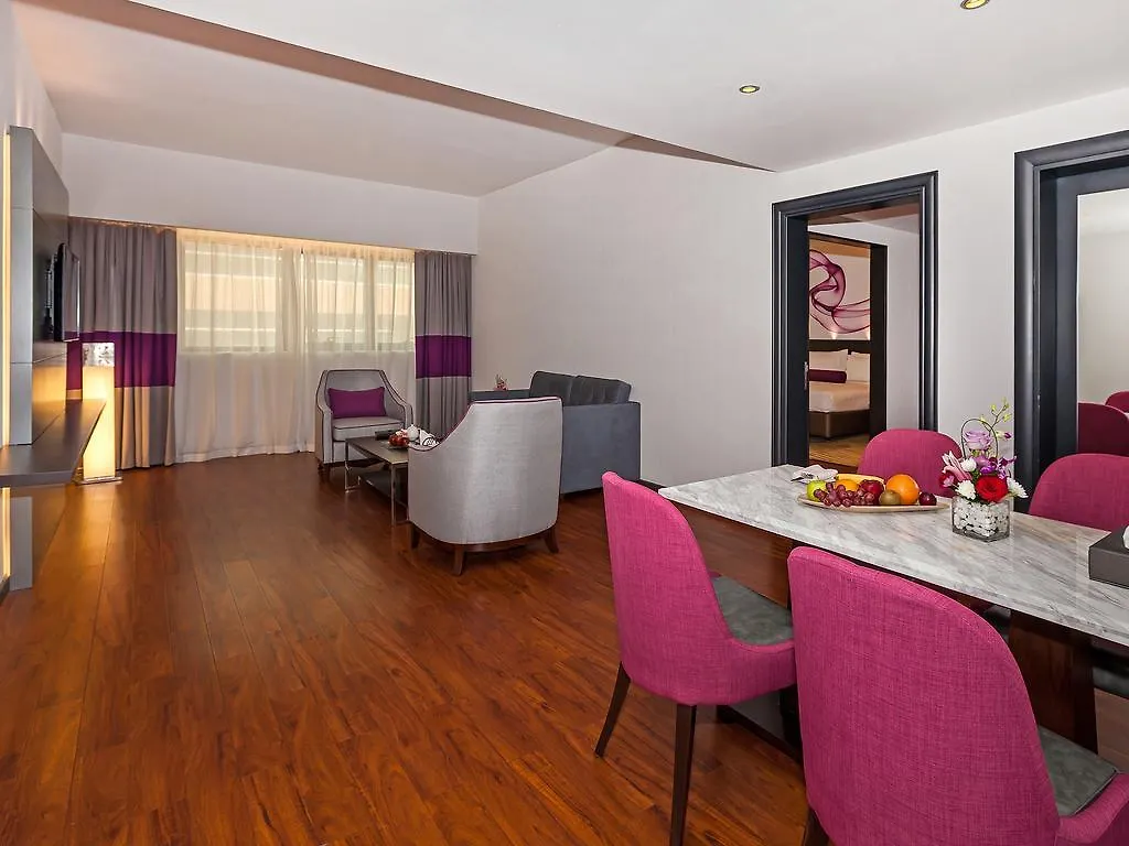 **** Hotell Howard Johnson Plaza By Wyndham Dubai Deira Förenade Arabemiraten