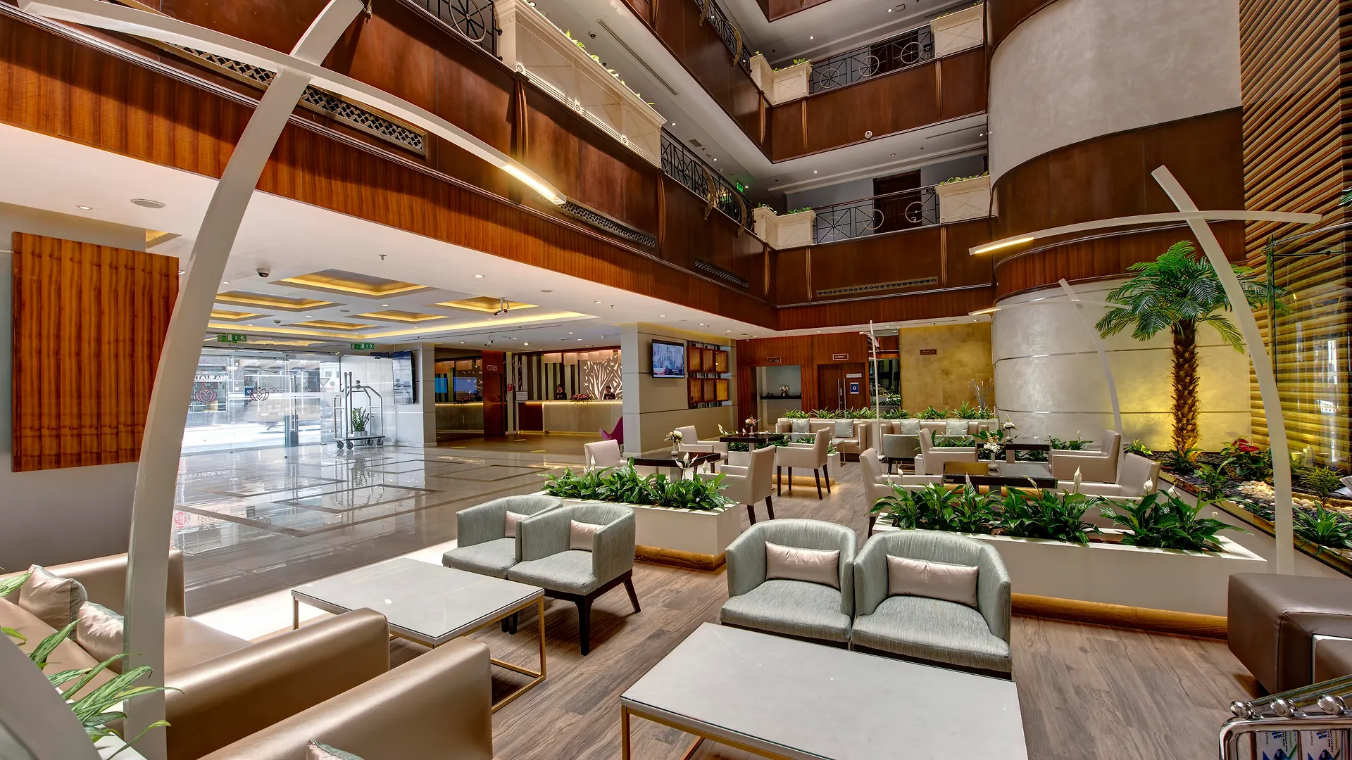 Ξενοδοχείο Howard Johnson Plaza By Wyndham Dubai Deira
